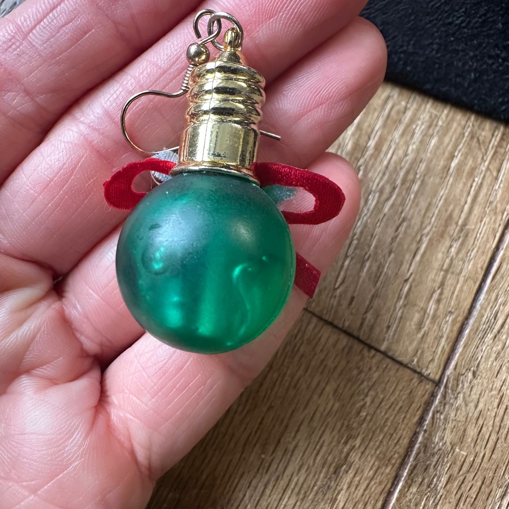 Christmas Light Bulb Earrings Green Red Bow Dangling Holiday Festive Jewelry - Picture 2 of 4